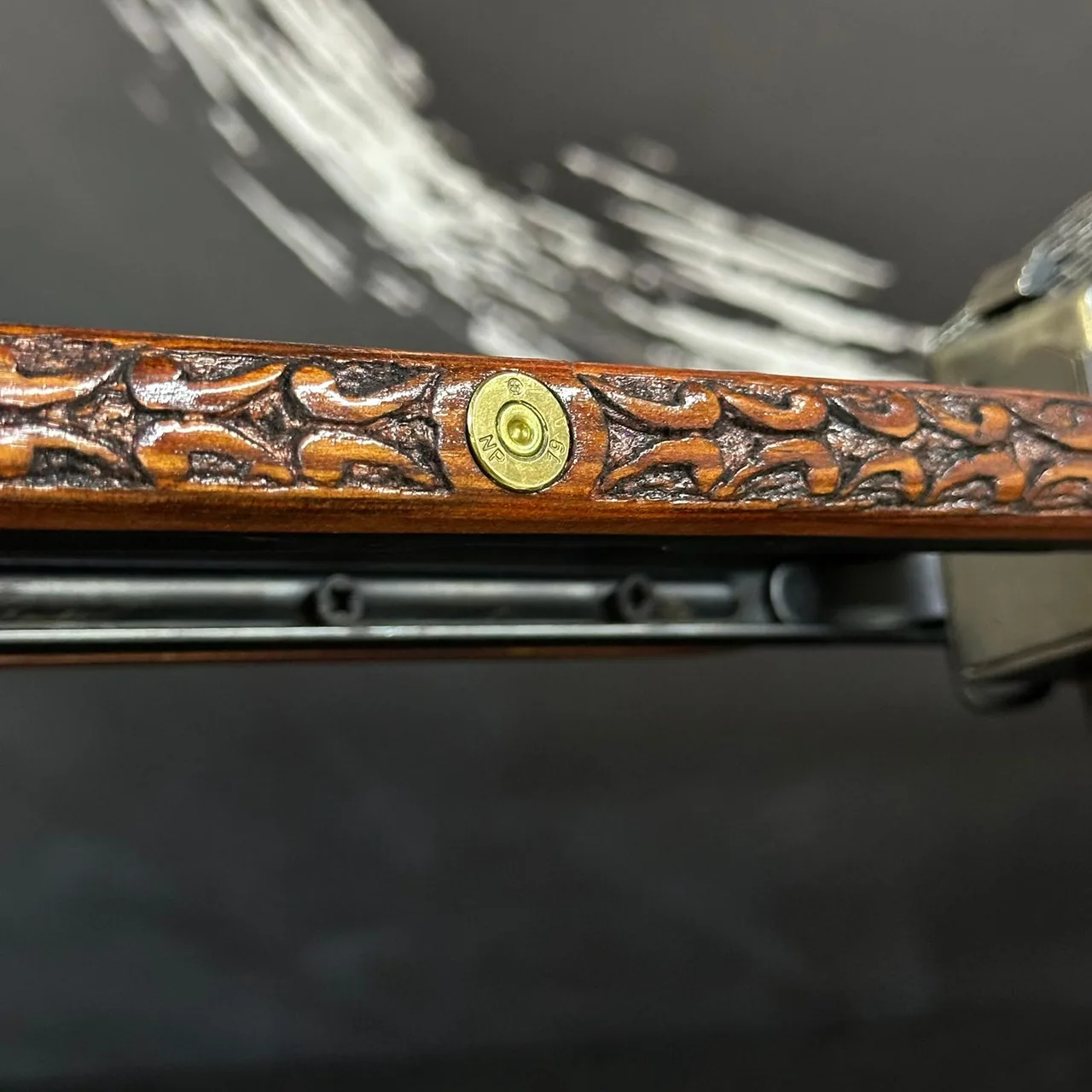 Detalle de la madera tallada